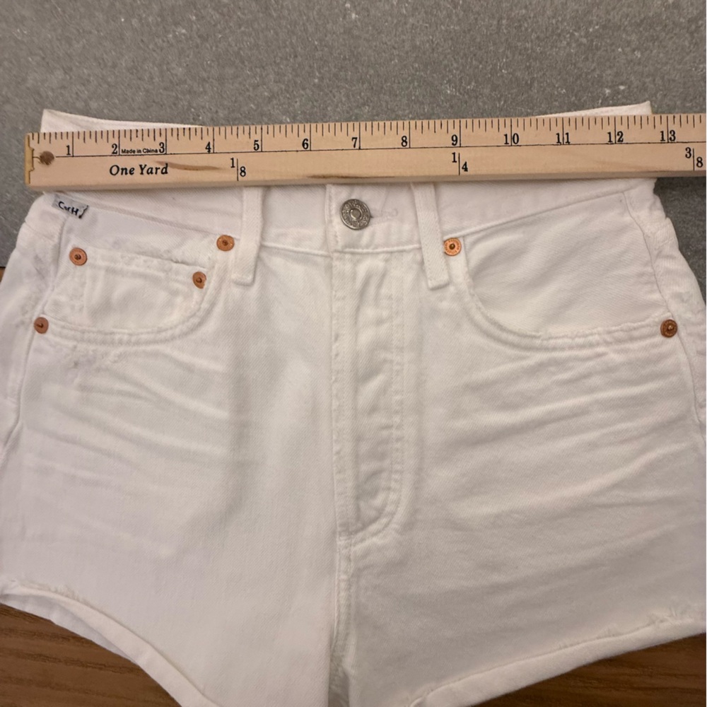 Citizens of Humanity Marlow High Rise White Denim Cutoff Shorts Size 24 NWOT - Picture 12 of 14